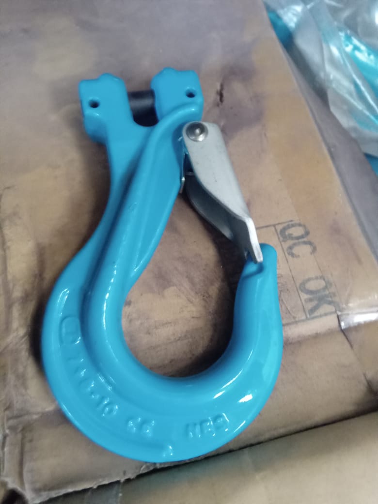 gancho para eslingas con extremo de quijada con seguro